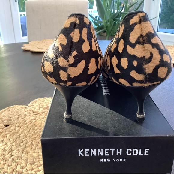 Kenneth Cole Morgan kitten heels - Picture 4 of 4